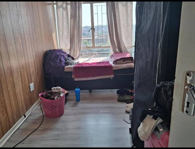4 BEDROOM APARTMENT FOR SALE IN SUNNYSIDE